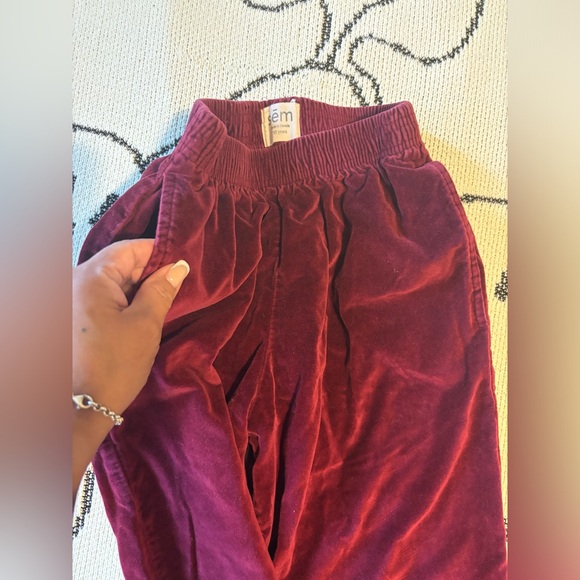 🇨🇦 SĒM the label kids Wide Leg Pant - Velvet Wine - Picture 2 of 4